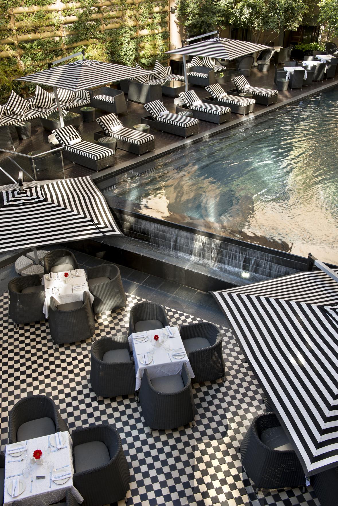 DAVINCI Hotel on Nelson Mandela Square Johannesburg Bagian luar foto