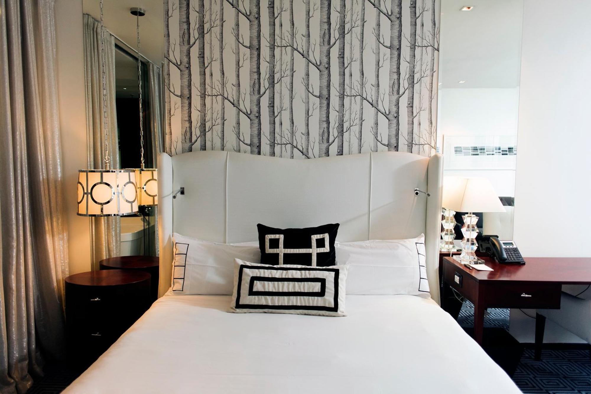 DAVINCI Hotel on Nelson Mandela Square Johannesburg Bagian luar foto