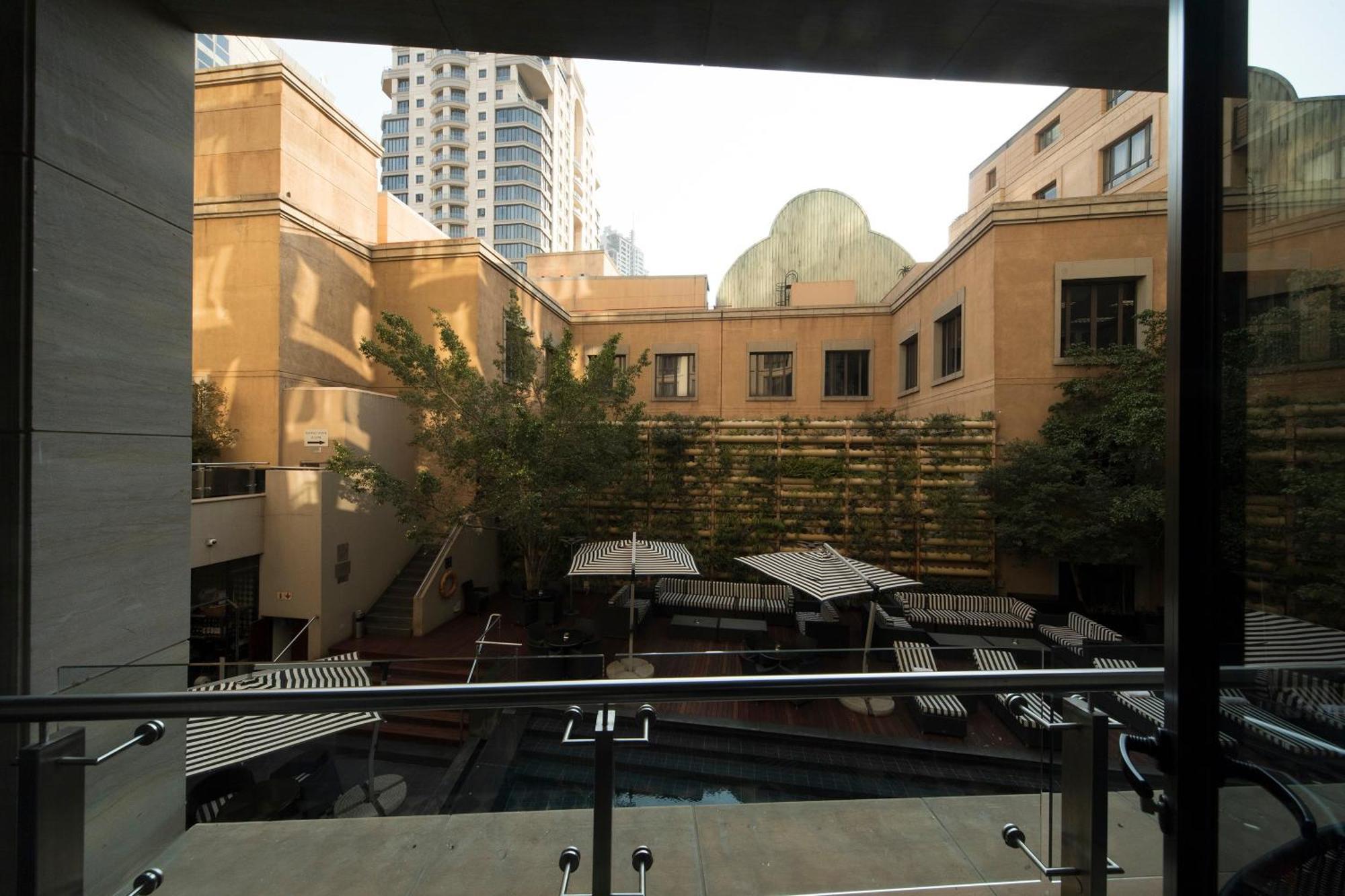 DAVINCI Hotel on Nelson Mandela Square Johannesburg Bagian luar foto