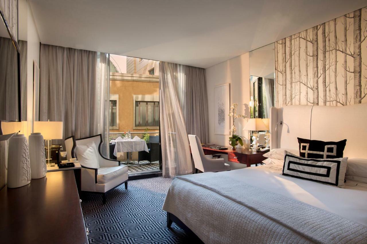 DAVINCI Hotel on Nelson Mandela Square Johannesburg Bagian luar foto