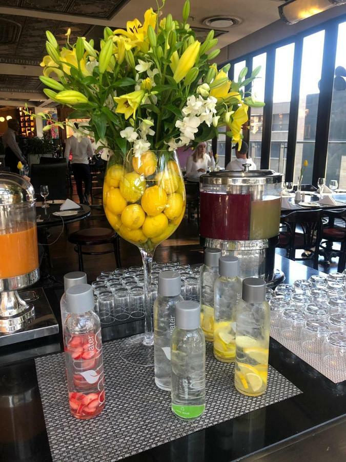DAVINCI Hotel on Nelson Mandela Square Johannesburg Bagian luar foto